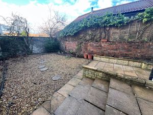 Photo 8- click for photo gallery